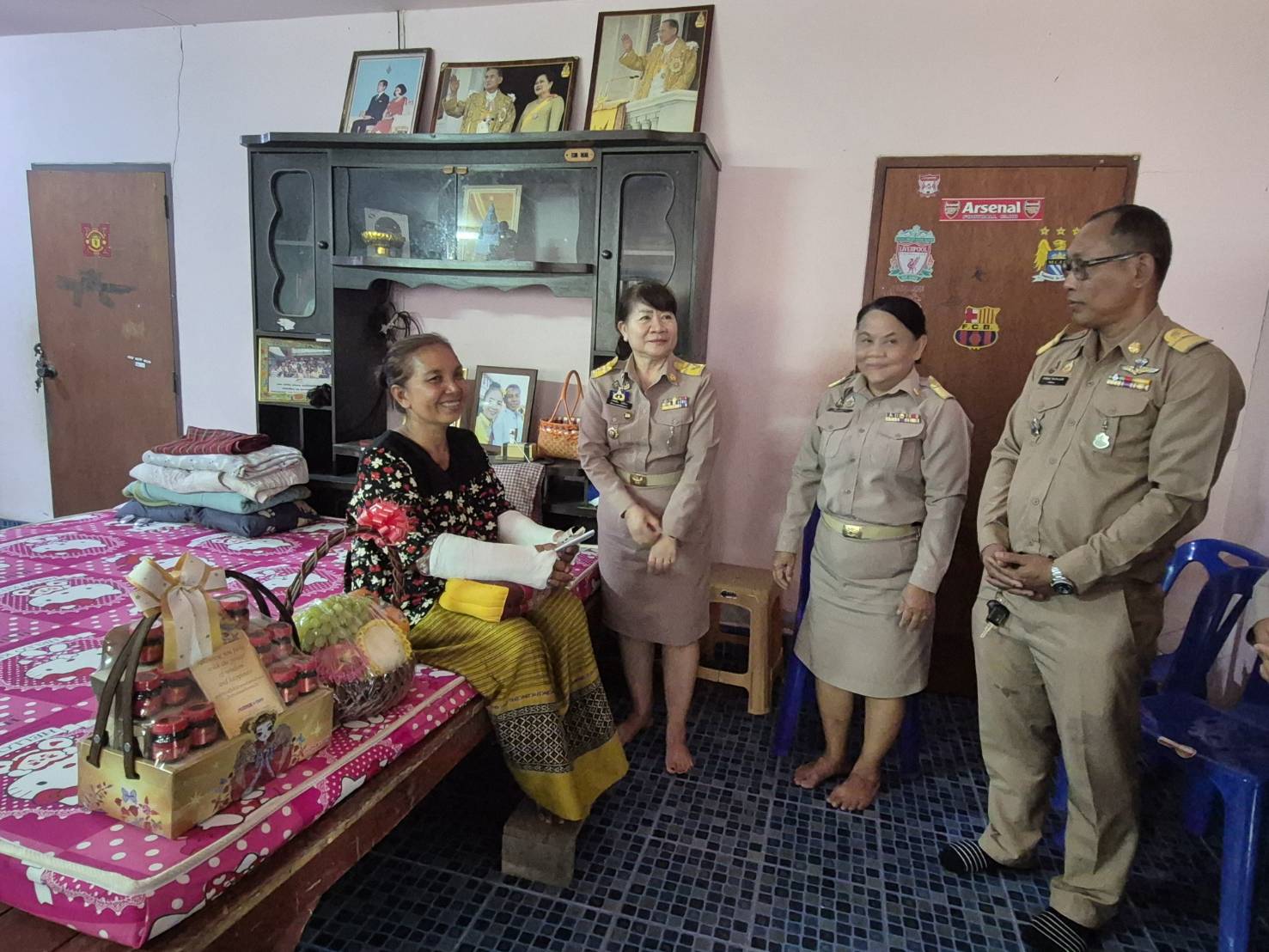 พช.ศรีสะเกษ ลงพื้นที่เยี่ยมและให้กำลังใจคณะทำงานขับเคลื่อนกองทุนพัฒนาบทบาทสตรีตำบลบักดอง